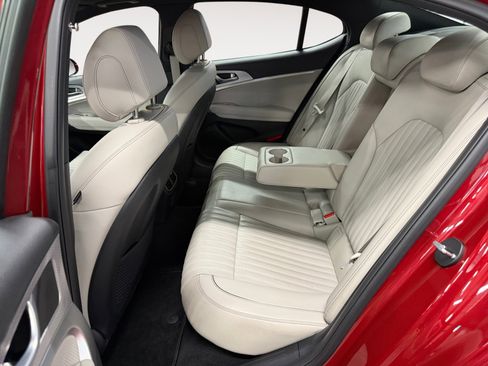 Used 2023 Genesis G70 2.0T w/ Sport Prestige Package image 26