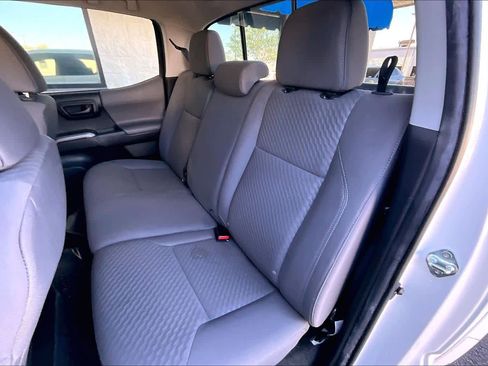 Used 2023 Toyota Tacoma SR5 AWD/4WD image 20