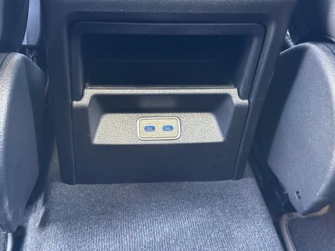 Used 2025 Mercedes-Benz GLE 350 4MATIC image 22