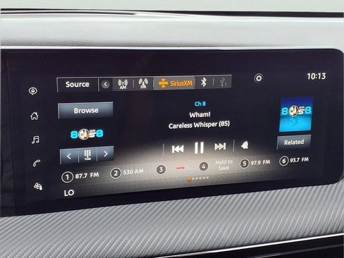Used 2025 Nissan Kicks SR FWD image 10