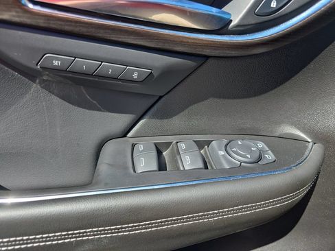 Certified 2023 Buick Envision Avenir AWD/4WD image 31