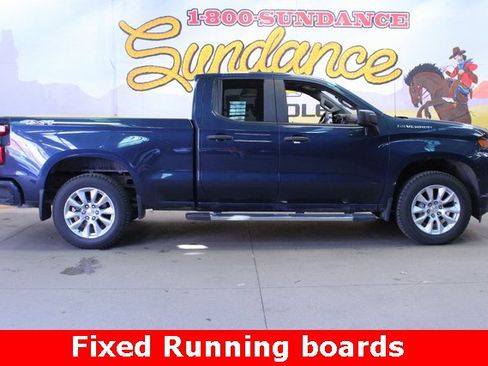 Used 2020 Chevrolet Silverado 1500 Custom image 1