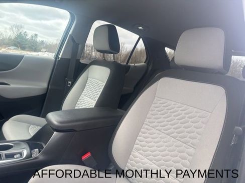 Used 2021 Chevrolet Equinox LT w/ Driver Convenience Package AWD/4WD image 13