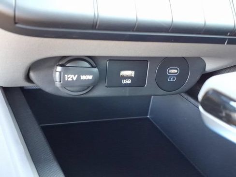 New 2026 Hyundai Elantra Hybrid FWD image 10