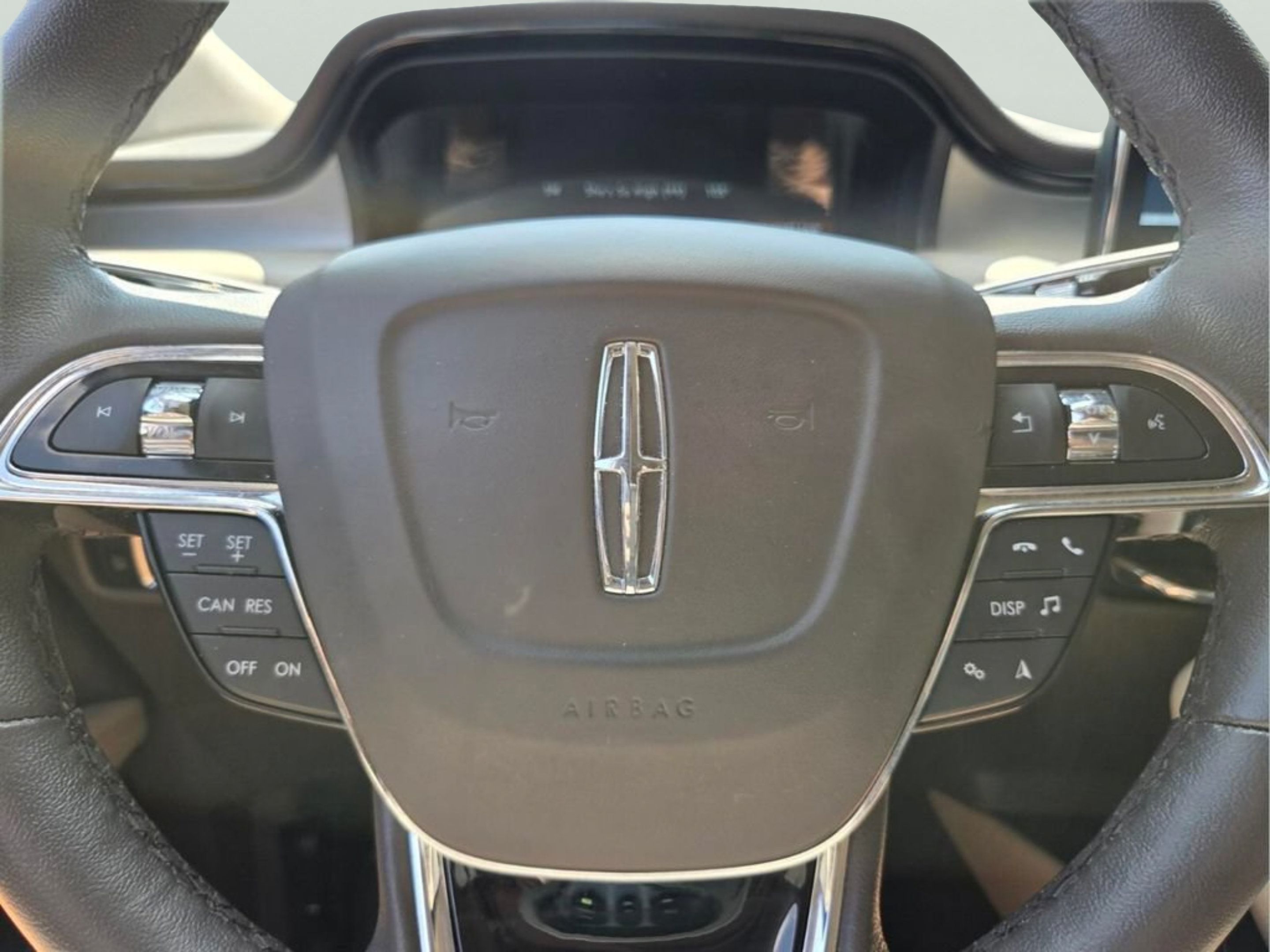 Used 2023 Lincoln Nautilus AWD w/ Premium Package image 32