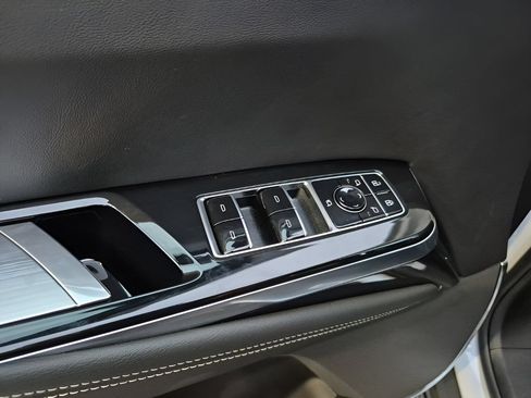 New 2026 Cadillac Escalade ESV Sport AWD/4WD image 29
