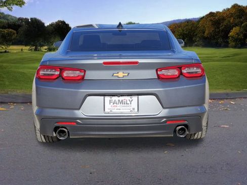 Used 2021 Chevrolet Camaro LT image 5