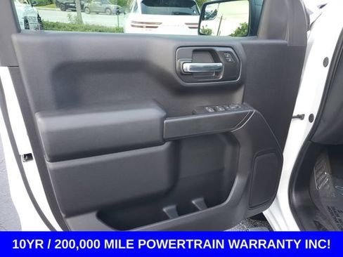 Used 2024 Chevrolet Silverado 1500 Custom RWD image 9