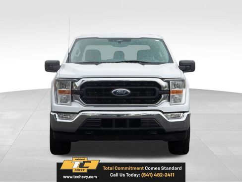 Used 2022 Ford F150 XLT w/ Trailer Tow Package AWD/4WD image 2