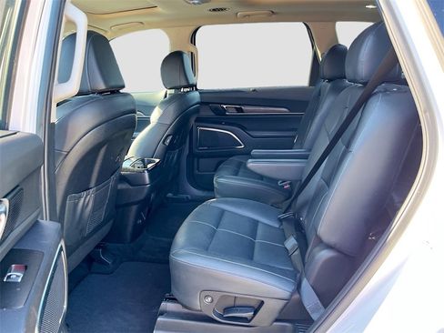 Used 2022 Kia Telluride SX image 24