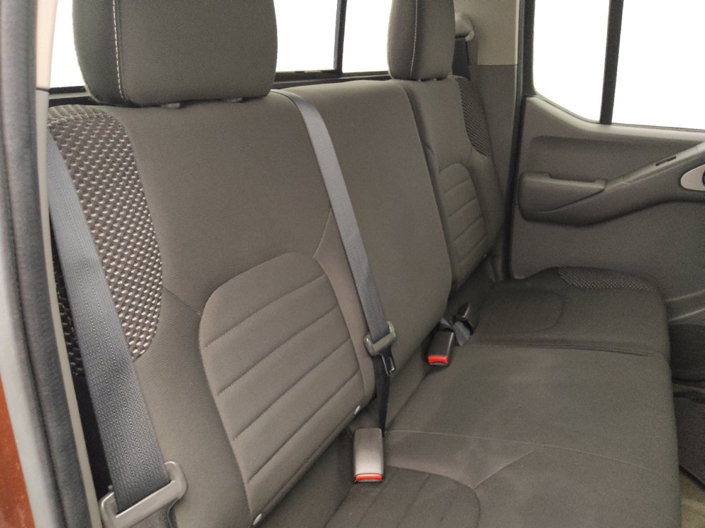 Used 2016 Nissan Frontier Desert Runner RWD image 19