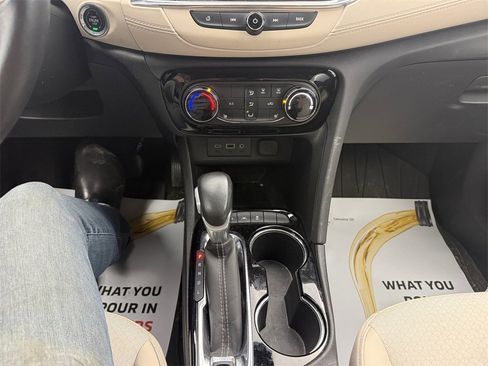 Used 2023 Buick Encore GX Preferred w/ Cold Weather Comfort Package image 21