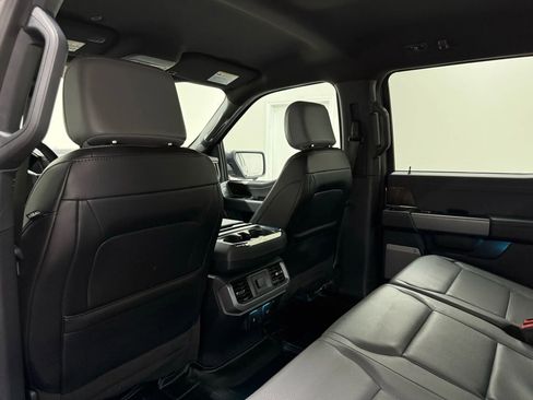 Used 2023 Ford F150 Lightning Lariat image 13