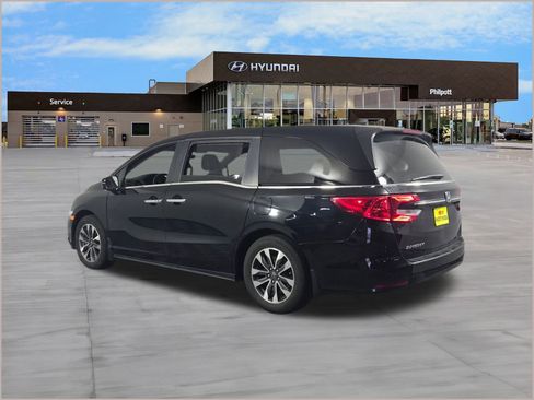 Used 2022 Honda Odyssey EX-L image 2