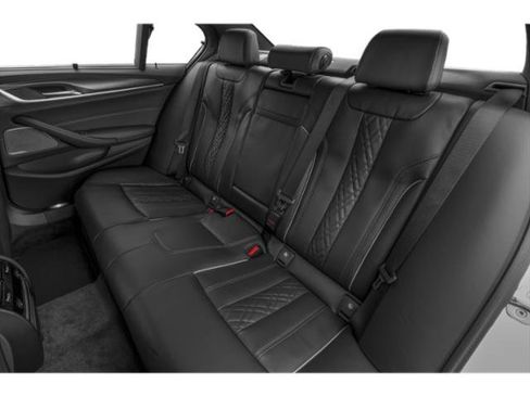 Used 2023 BMW M550i xDrive w/ Executive Package AWD/4WD image 16