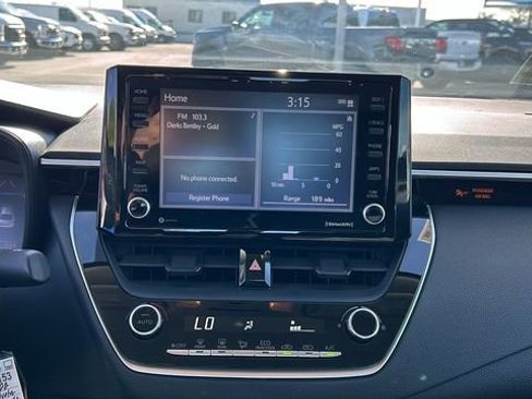 Used 2022 Toyota Corolla LE w/ Carpet Mat Package (TMS) image 19