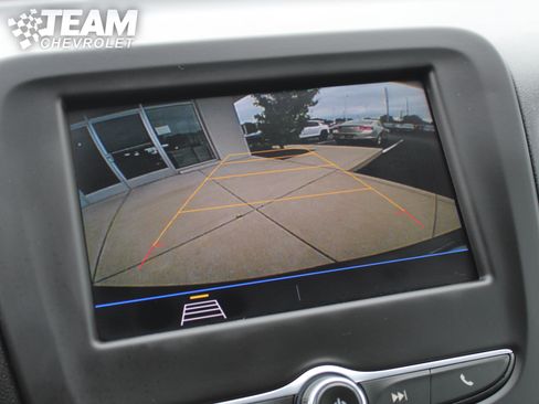 Used 2020 Chevrolet Equinox LT FWD image 17