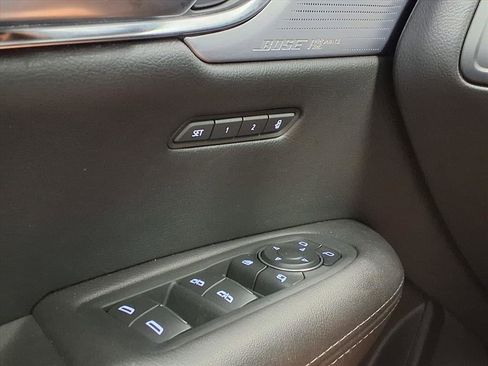 Certified 2025 Cadillac XT5 Premium Luxury image 33