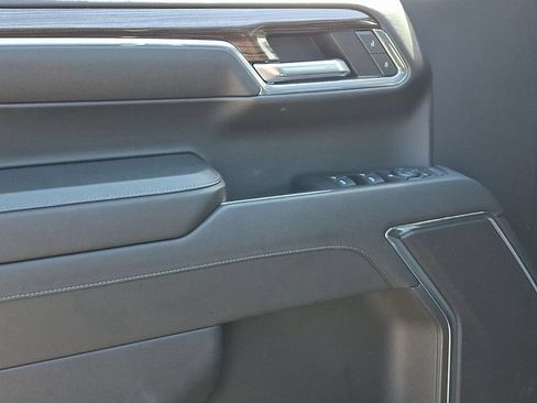 Used 2024 Chevrolet Silverado 1500 LT AWD/4WD image 23