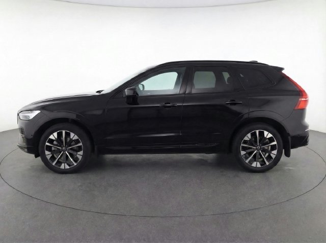 New 2026 Volvo XC60 B5 Plus w/ Protection Package Premier AWD/4WD image 35