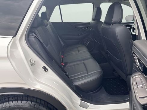 Used 2020 Subaru Outback Limited AWD/4WD image 21