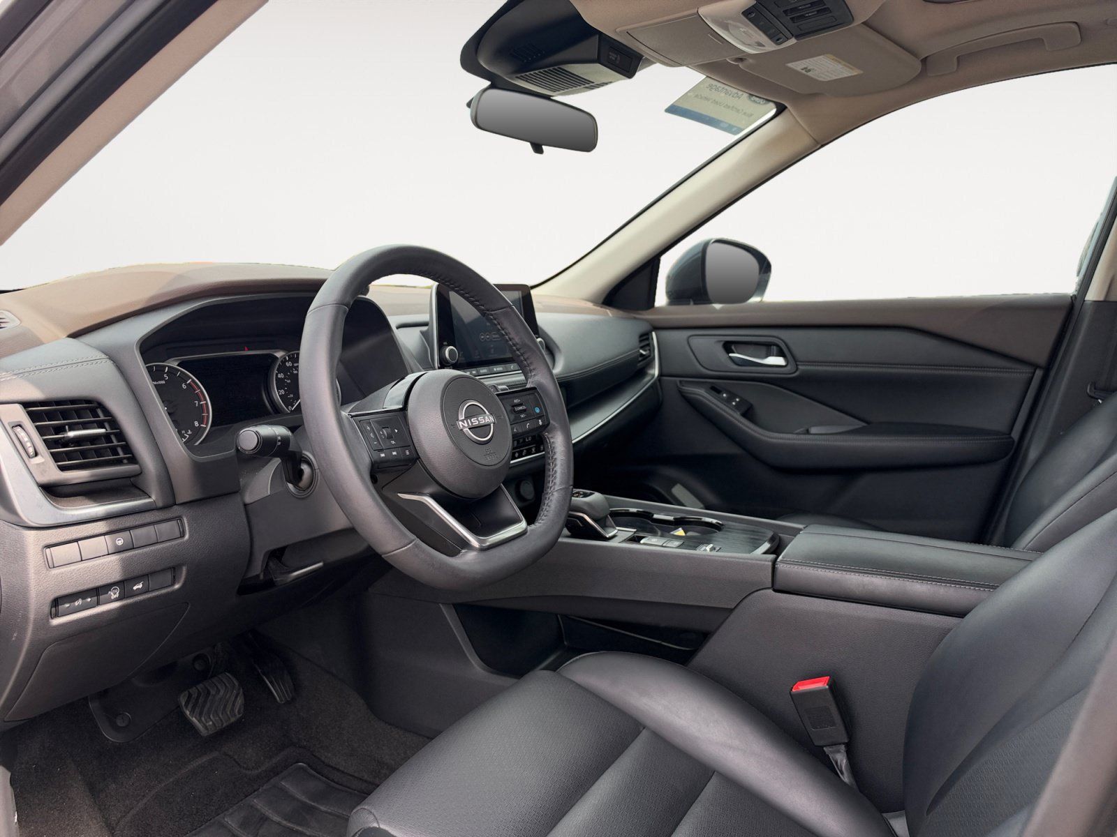 Used 2023 Nissan Rogue SV w/ SV Premium B Package FWD image 9
