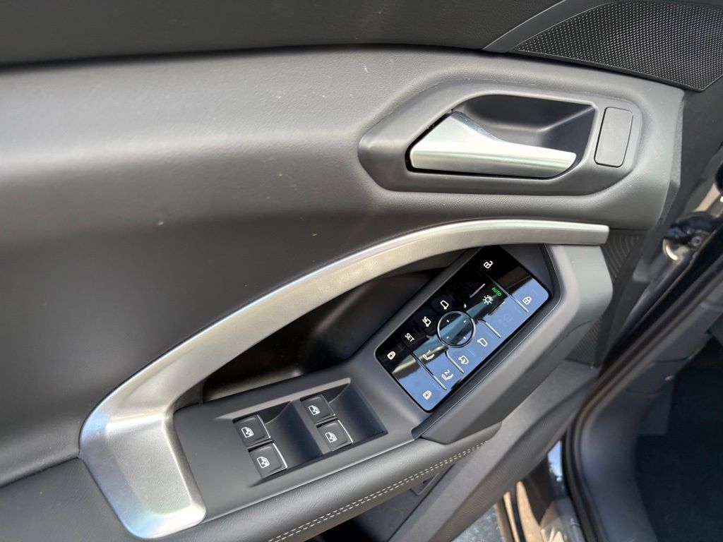 New 2026 Audi Q5 Premium AWD/4WD image 5