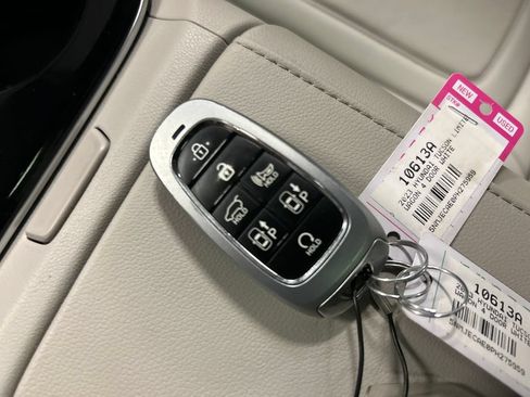 Used 2023 Hyundai Tucson Limited AWD/4WD image 20