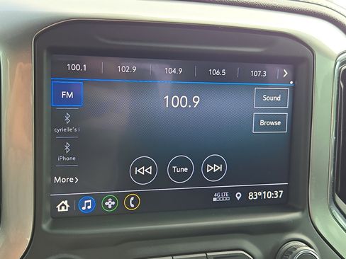 Used 2020 Chevrolet Silverado 1500 LT AWD/4WD image 28