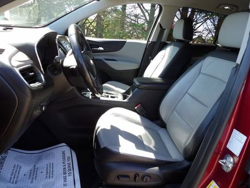 Used 2019 Chevrolet Equinox Premier FWD image 14