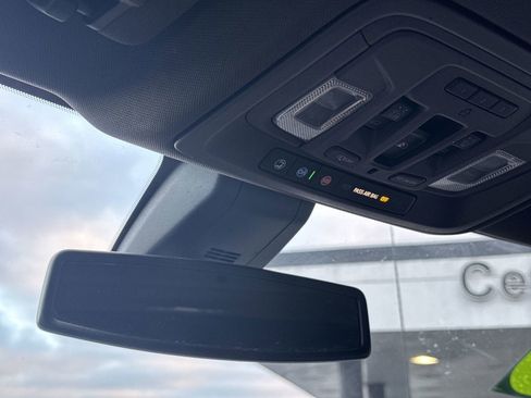 Used 2019 GMC Sierra 1500 SLT w/ SLT Premium Plus Package image 27