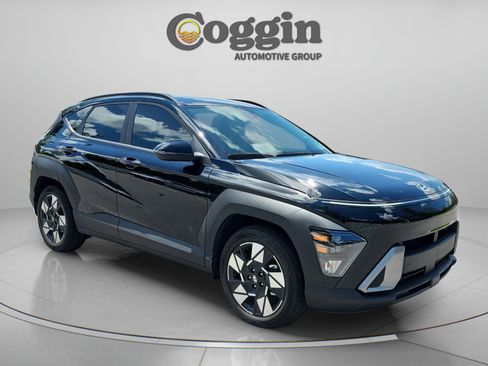 Certified 2024 Hyundai Kona SEL FWD image 7