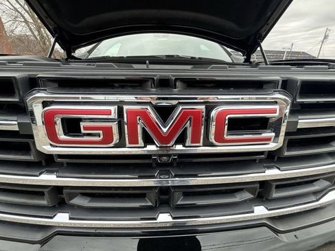 New 2025 GMC Acadia Elevation w/ Elevation Premium Package image 32