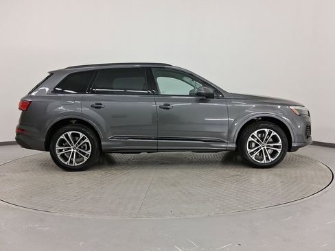Used 2026 Audi Q7 2.0T Premium AWD/4WD image 8