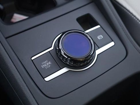 New 2026 Volkswagen Tiguan SE image 16