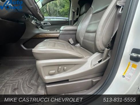 Used 2019 GMC Yukon XL Denali w/ Denali Ultimate Package AWD/4WD image 12