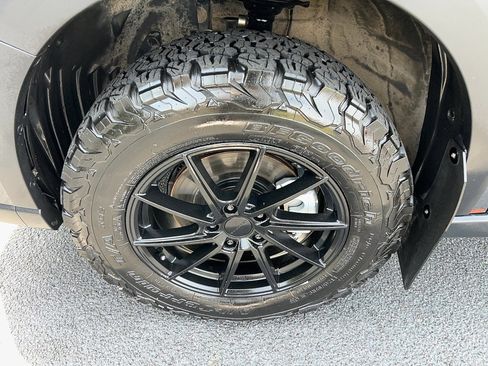 Used 2023 Subaru Outback Onyx Edition XT AWD/4WD image 9
