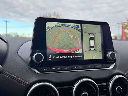 Certified 2025 Nissan Sentra SR w/ SR Premium Package image 29