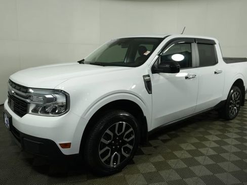 Certified 2024 Ford Maverick Lariat image 7