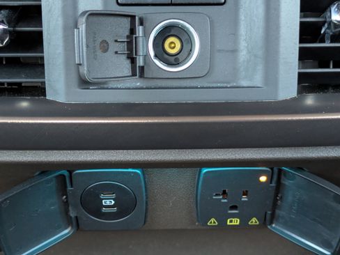 Used 2025 Ford F150 King Ranch w/ FX4 Off-Road Package image 14