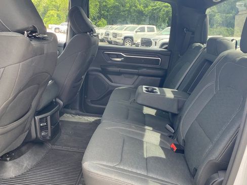 Used 2025 RAM 1500 Big Horn AWD/4WD image 8