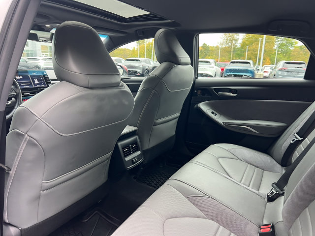 Used 2019 Toyota Avalon XSE w/ All Weather Liner Package FWD image 33