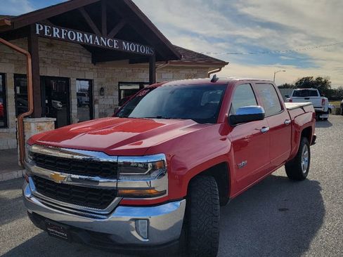 Used 2018 Chevrolet Silverado 1500 LT w/ Texas Edition image 25