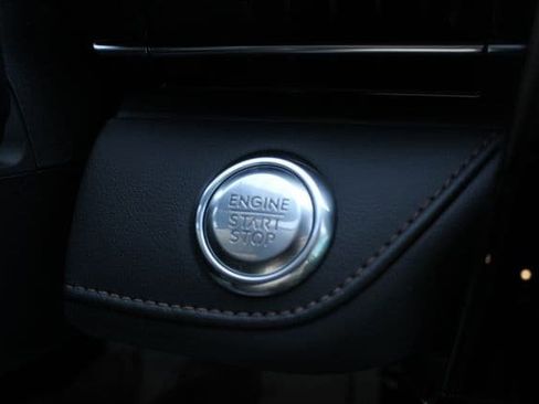 New 2026 Lincoln Nautilus Reserve AWD/4WD image 46