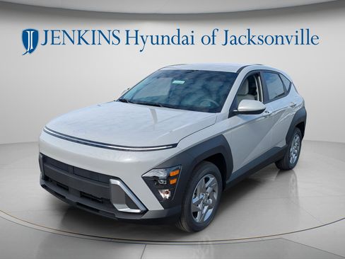 New 2026 Hyundai Kona SE FWD image 7
