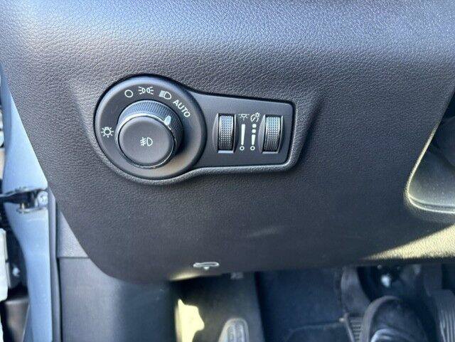 Used 2024 Jeep Compass Limited AWD/4WD image 12