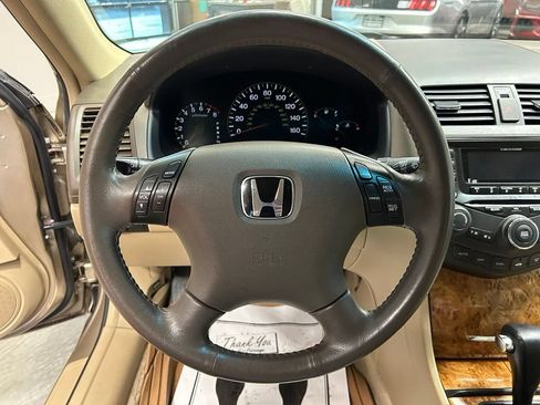 Used 2004 Honda Accord EX image 13