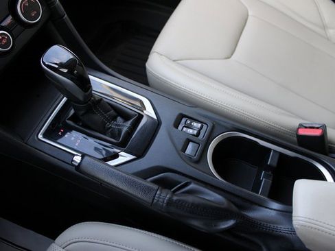 Used 2022 Subaru Impreza 2.0i Limited image 28