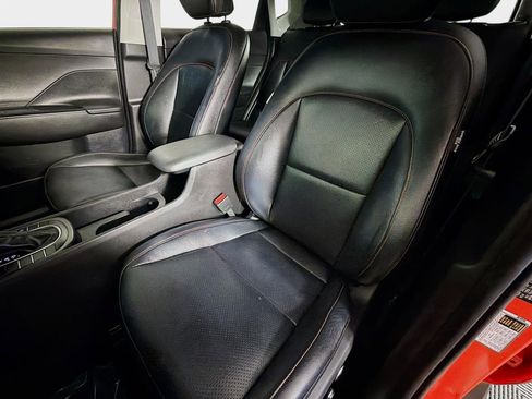 Certified 2024 Hyundai Kona SEL FWD image 11