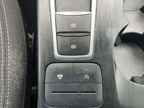 Used 2023 Ford Escape Active image 22